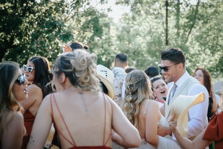 fotografo de Casamento Santa Maria da Feira, humberto barbosa fotografia de Casamento Porto, Quinta da Quintã Quinta de Casamento Pé de Flor Music beats Alegria contagiante entre os noivos e convidados num momento espontâneo captado por Humberto Barbosa, fotógrafo de casamento Santa Maria da Feira